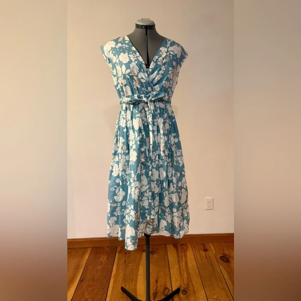 Floral Midi Dress in Teal and White - Picture 2 of 6
